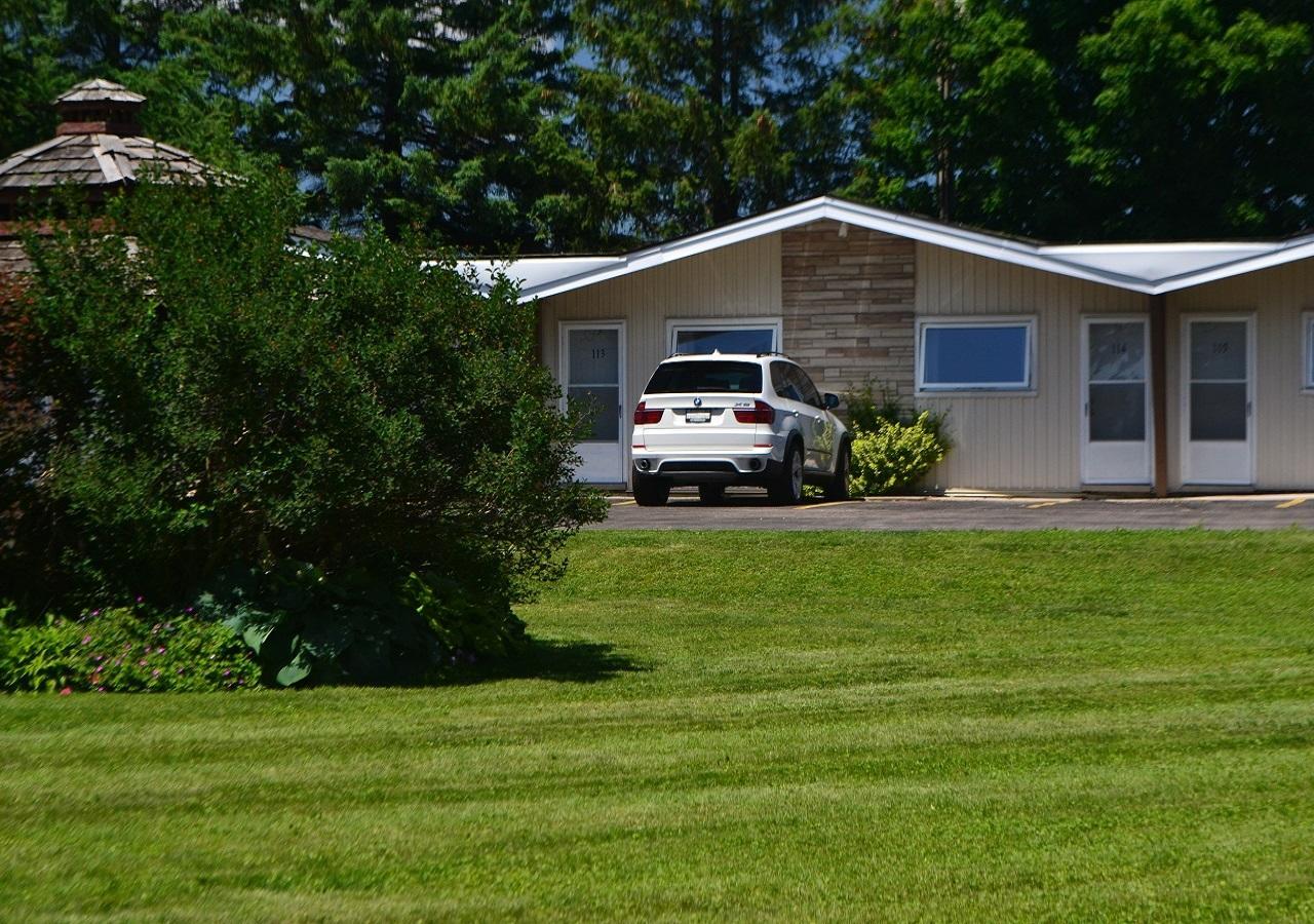 Stratford Suburban Motel Luaran gambar